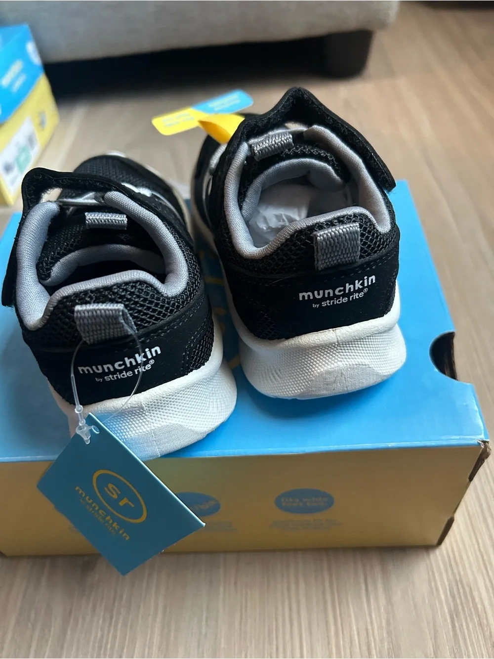 Stride Rite Black and White Mesh Toddler Sneakers